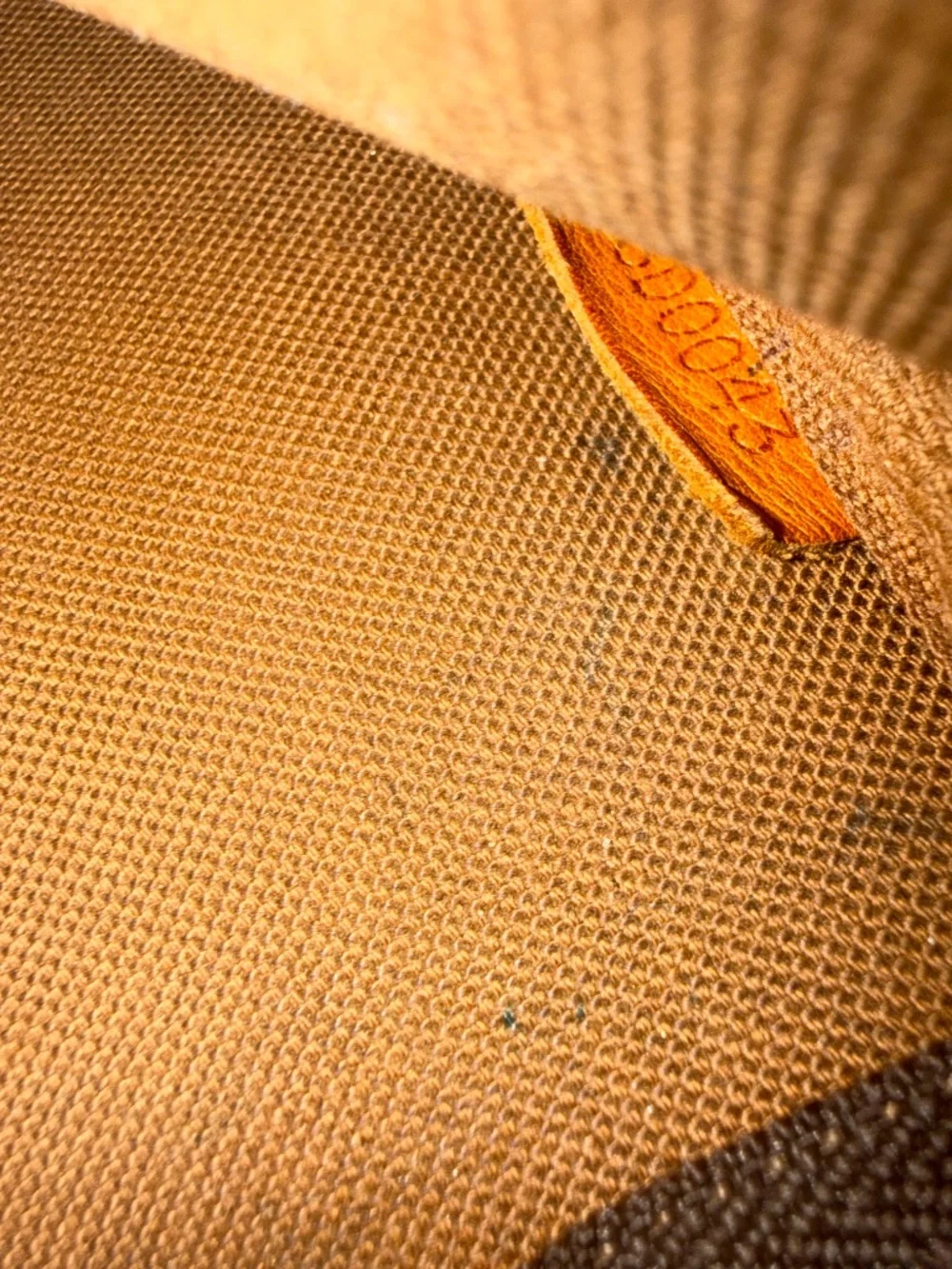LOUIS VUITTON Vintage Pochette Signature Monogram (2001) - Picture 7 of 7